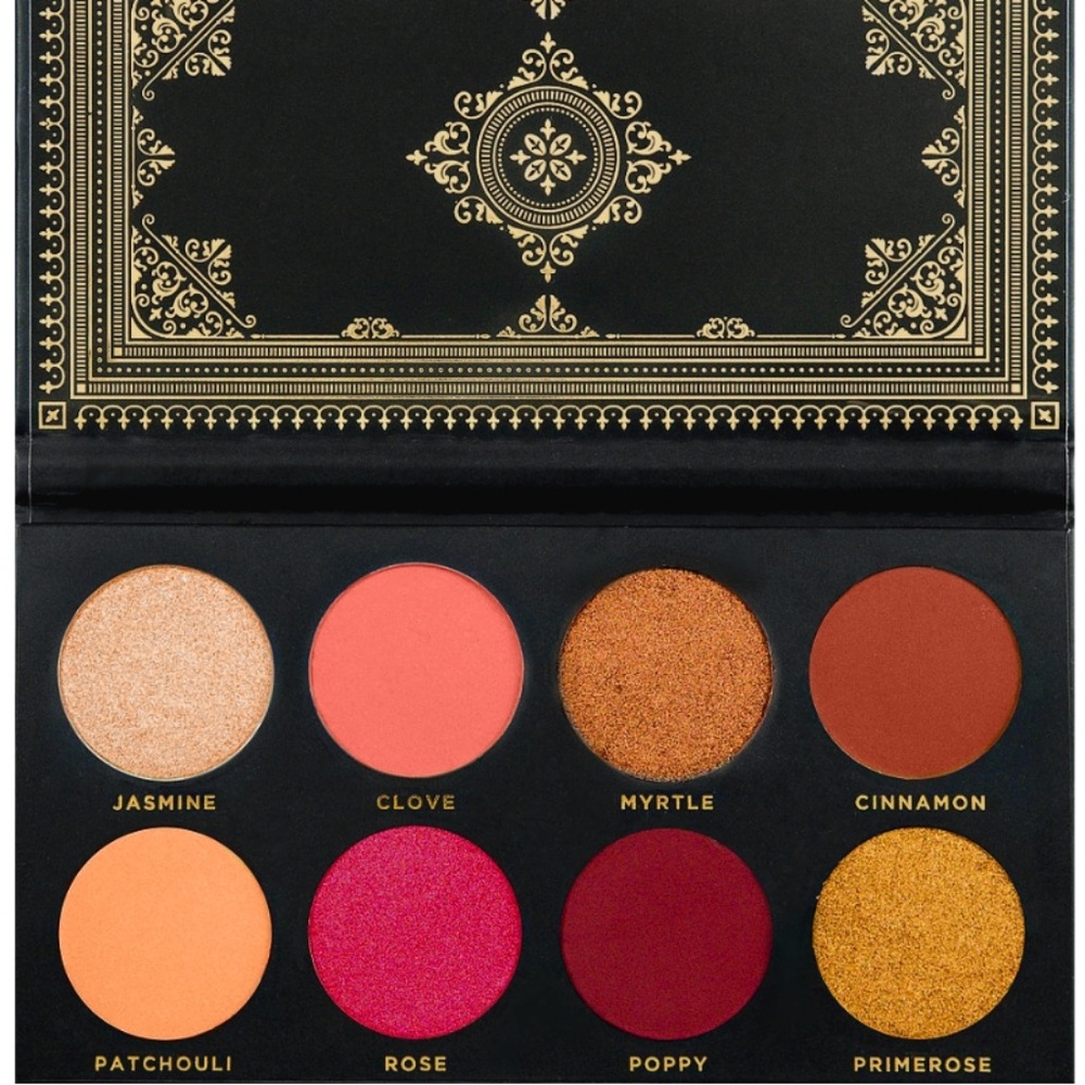 Ace Beautē Grandiose Eyeshadow Palette